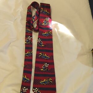 Red Racing-Print Men's Tie with Checkered Flag Motif